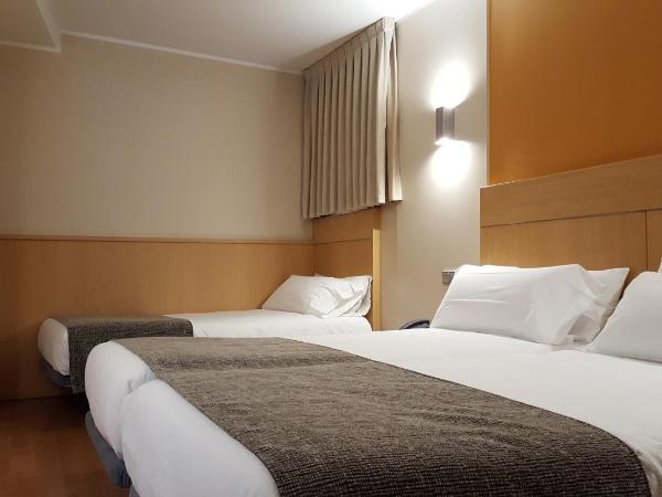 Espel : photo 3 de la chambre chambre triple