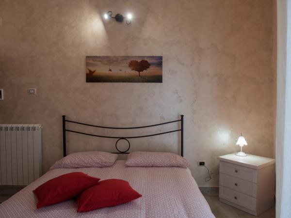 Via Trento 30 : photo 5 de la chambre chambre double standard