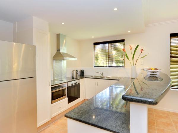 Cayman Villas Port Douglas : photo 8 de la chambre villa 2 chambres :