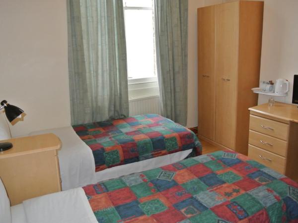 European Hotel : photo 2 de la chambre chambre lits jumeaux