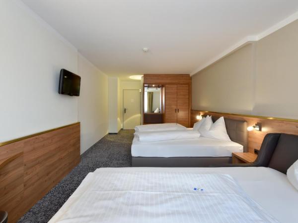 Hotel Zach : photo 4 de la chambre chambre double - accessible aux personnes à mobilité réduite