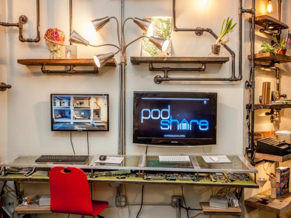 PodShare Hollywood : photo 1 de la chambre lit dans dortoir mixte de 8 lits