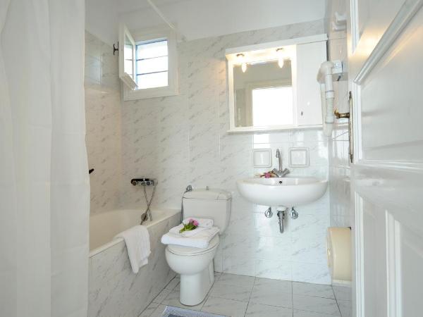 Mykonos Beach Hotel : photo 1 de la chambre chambre double ou lits jumeaux - vue sur mer