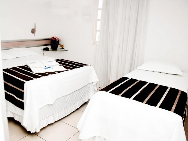Tirol Praia Hotel : photo 10 de la chambre chambre triple standard