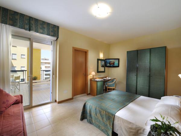 Hotel Bellevue : photo 3 de la chambre chambre double confort