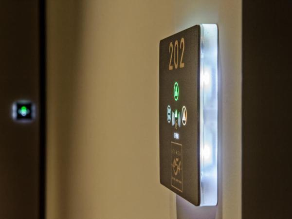 ETNEA 454 Catania Luxury Rooms : photo 6 de la chambre chambre deluxe double ou lits jumeaux