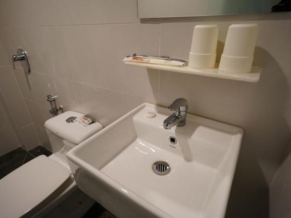 Brick Box Hotel @ Oldtown Ipoh : photo 3 de la chambre chambre double standard sans fenêtre