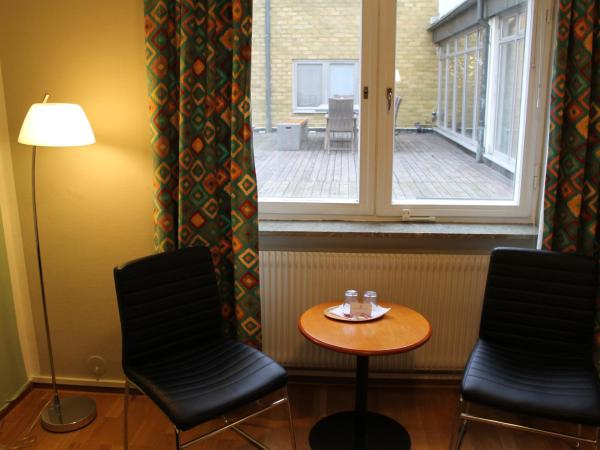Teaterhotellet : photo 9 de la chambre chambre lits jumeaux