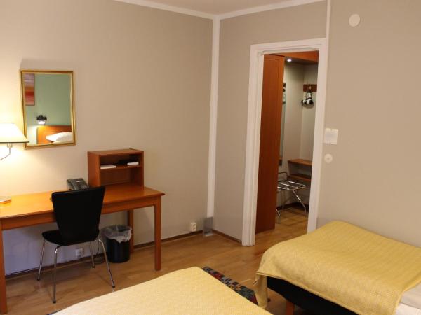 Teaterhotellet : photo 8 de la chambre chambre lits jumeaux