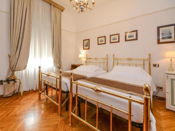 Hotel Vittoria : photo 3 de la chambre chambre lits jumeaux supérieure