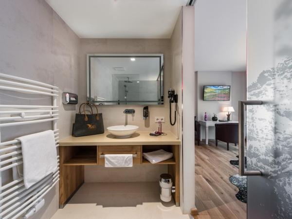 Hotel dasMEI : photo 5 de la chambre chambre lits jumeaux/double avec balcon - almrose