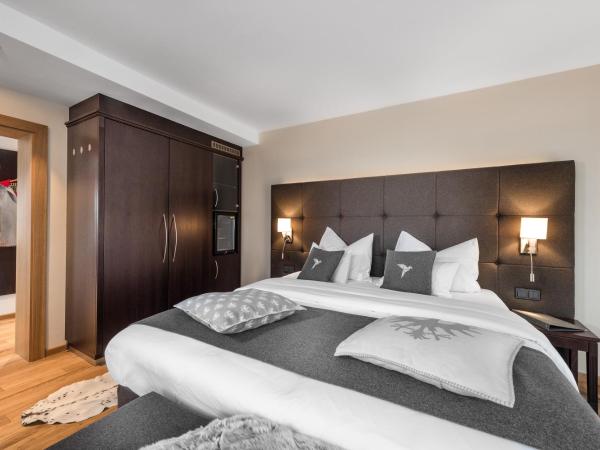 Hotel dasMEI : photo 2 de la chambre suite tirol