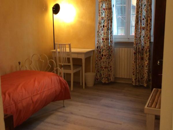 Le Camere di Casa Cassandra : photo 6 de la chambre chambre simple supérieure avec salle de bains commune