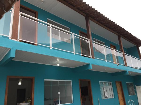 Búzios Conforto Guest House - 450 metros Rua das Pedras : photo 9 de la chambre chambre triple
