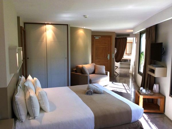 Cannes Villa St Barth : photo 1 de la chambre suite prestige avec terrasse