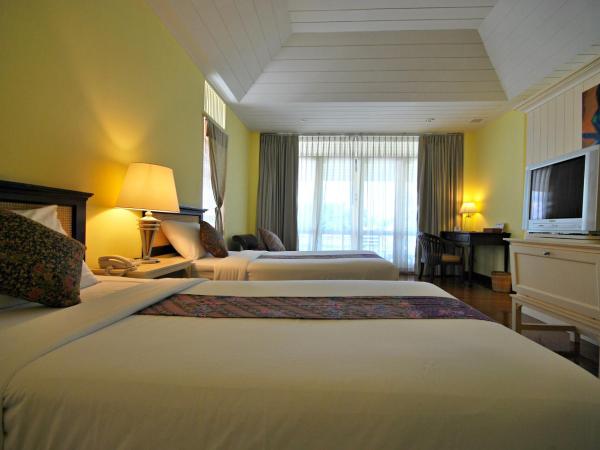 Baan Bayan - Hua Hin - SHA Extra Plus : photo 2 de la chambre chambre double ou lits jumeaux avec balcon - vue sur cour