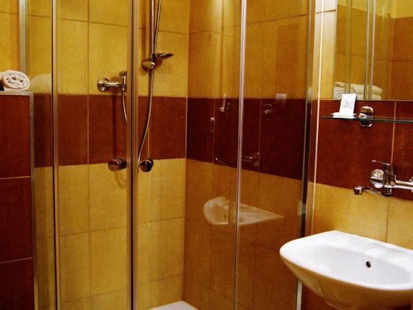 HotelsLublin : photo 4 de la chambre chambre simple