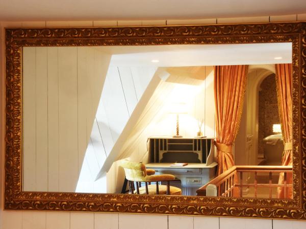 Exclusive Suites The Secret Garden : photo 1 de la chambre suite junior - vue sur canal
