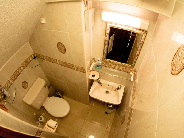 Corstorphine Lodge Hotel : photo 4 de la chambre suite familiale