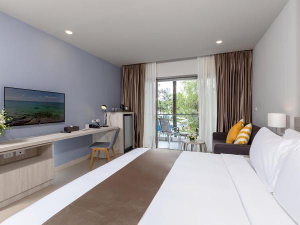 X10 Khaolak Resort : photo 3 de la chambre chambre double ou lits jumeaux de luxe - vue sur piscine - aile plage