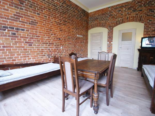 Vanilla Hostel Wrocław : photo 1 de la chambre chambre familiale avec salle de bains privative