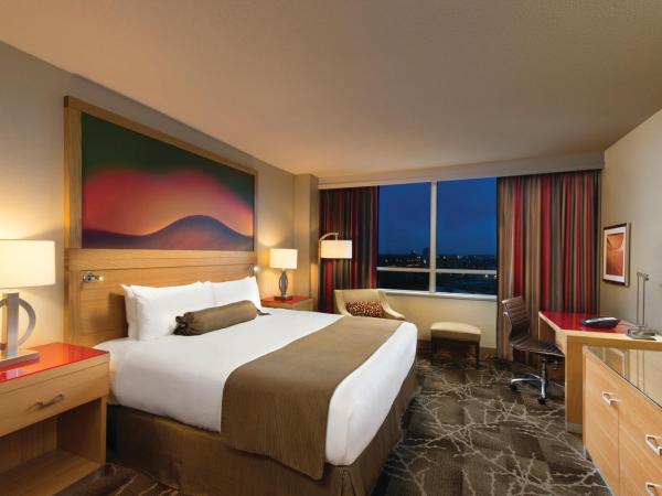 River Rock Casino Hotel : photo 1 de la chambre chambre lit king-size (tour hôtel)