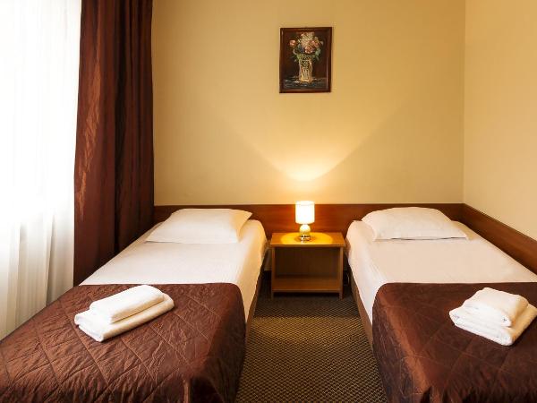 HotelsLublin : photo 4 de la chambre chambre double ou lits jumeaux