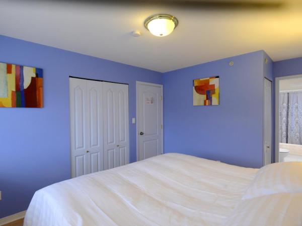 Marpole Guest House : photo 2 de la chambre chambre lit king-size deluxe