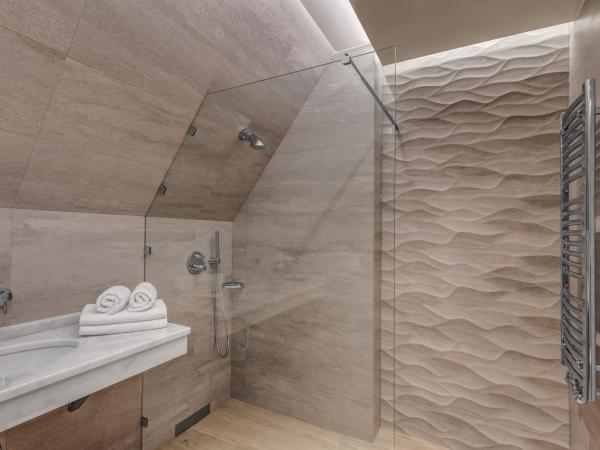 Villa Wierchy : photo 1 de la chambre chambre double deluxe avec balcon