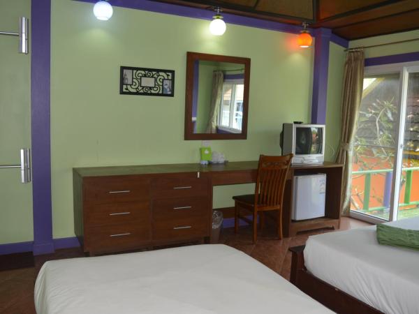 Phi Phi View Point Resort : photo 8 de la chambre chambre deluxe double ou lits jumeaux
