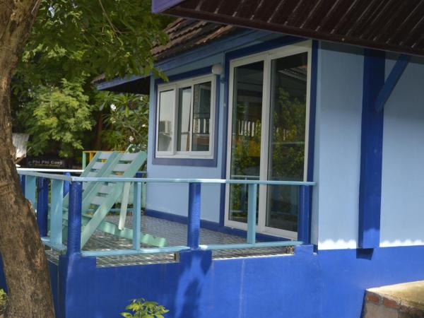 Phi Phi View Point Resort : photo 5 de la chambre chambre lit king-size - vue sur mer