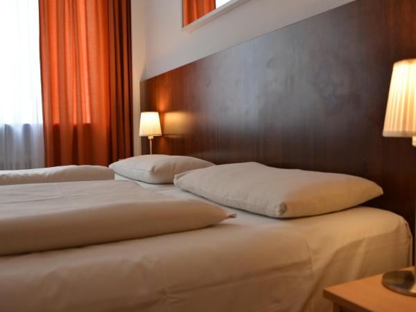 Hotel Italia : photo 3 de la chambre chambre double