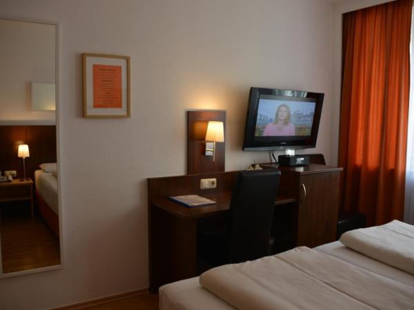 Hotel Italia : photo 10 de la chambre chambre double