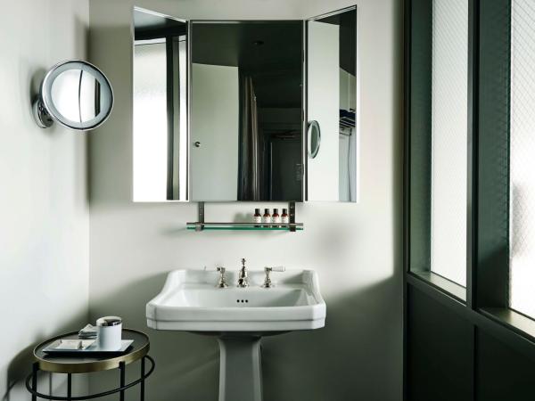 The Robey, Chicago, a Member of Design Hotels : photo 8 de la chambre chambre lit queen-size