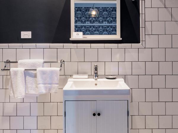 The North Sydney Hotel : photo 2 de la chambre chambre lit queen-size - vue sur jardin