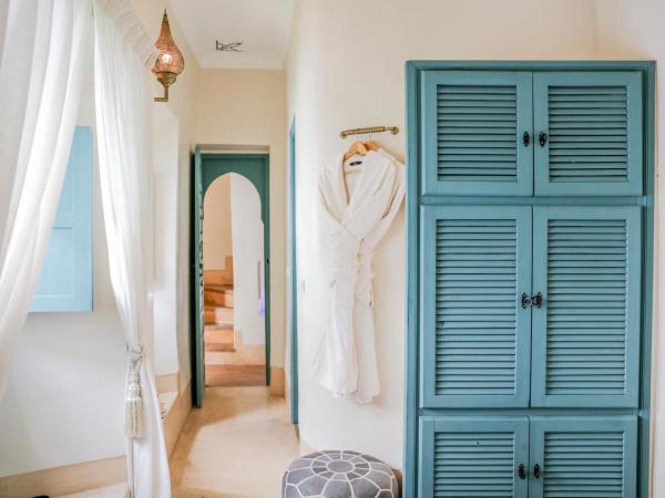 Riad 11 Zitoune : photo 2 de la chambre chambre double ou lits jumeaux lavande