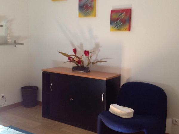 Cosy Bedrooms Guest House : photo 8 de la chambre chambre double avec toilettes communes