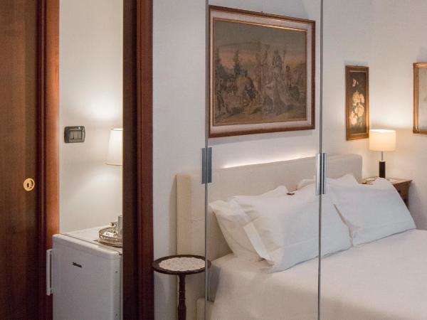 Aiello Suites Milan : photo 8 de la chambre chambre double avec balcon