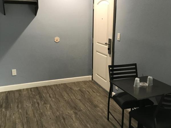 Empire Inn : photo 7 de la chambre chambre standard avec 2 lits queen-size