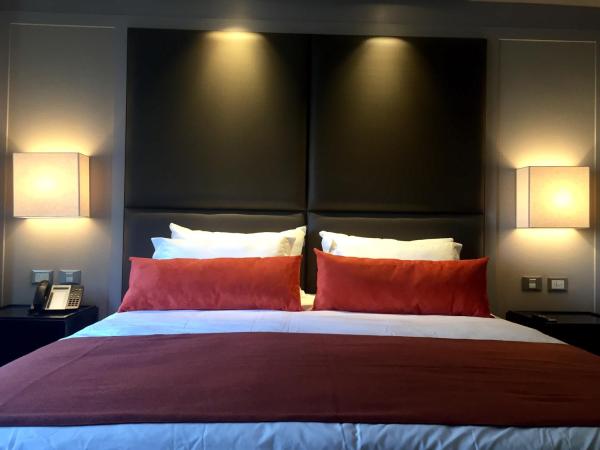 Carles Hotel : photo 7 de la chambre chambre exécutive lit queen-size