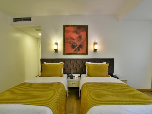 Istanbul Life Hotel : photo 4 de la chambre chambre lits jumeaux - non-fumeurs