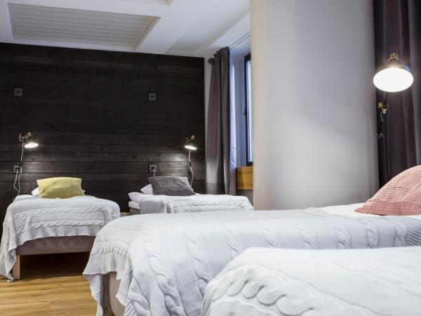 Hostel Café Koti : photo 2 de la chambre chambre quadruple