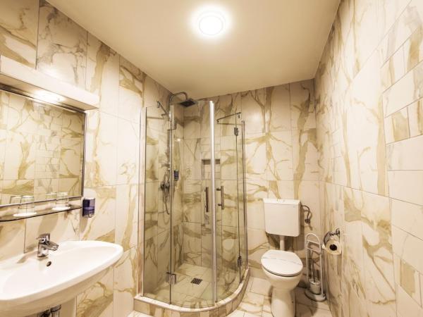 SOUS44 : photo 6 de la chambre chambre triple