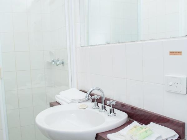 Alexander Motor Inn : photo 10 de la chambre chambre standard lit queen-size