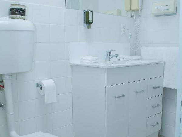 Alexander Motor Inn : photo 3 de la chambre chambre standard lit queen-size