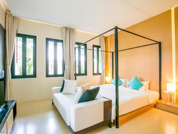 The Anda Mani Khaolak Beachfront Villas : photo 4 de la chambre suite avec baignoire spa