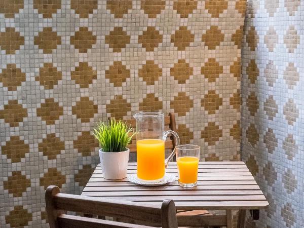 Simon Guest Apartments : photo 5 de la chambre grande chambre double ou lits jumeaux