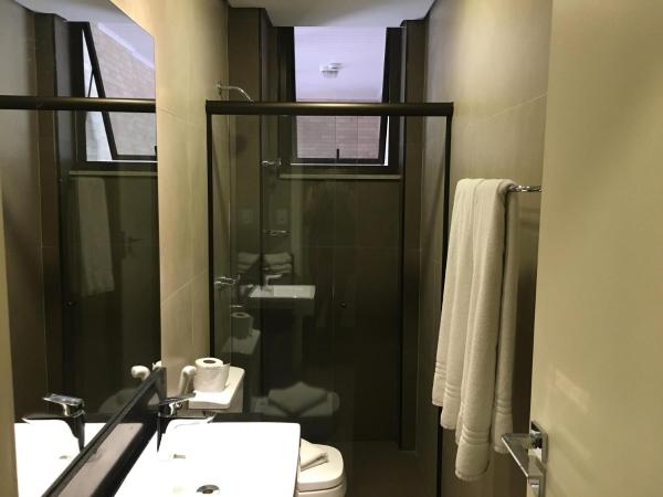 Hotel Grand Barão : photo 5 de la chambre chambre lits jumeaux