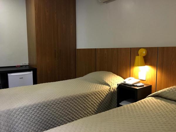 Hotel Grand Barão : photo 6 de la chambre chambre lits jumeaux