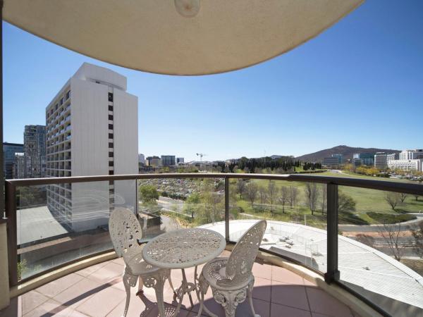 BreakFree Capital Tower Apartments : photo 6 de la chambre appartement 3 chambres - ménage hebdomadaire